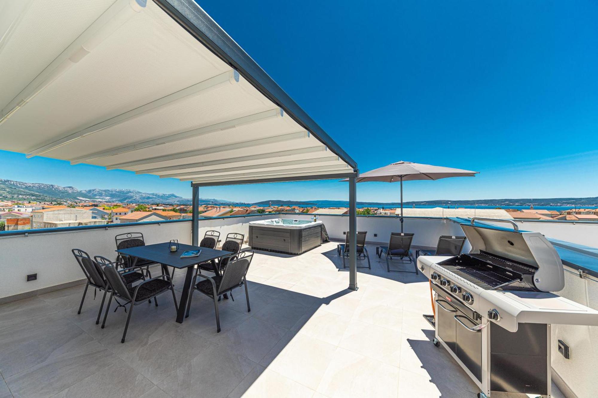 Rooftop New Castel 2023 Kaštela Exterior foto